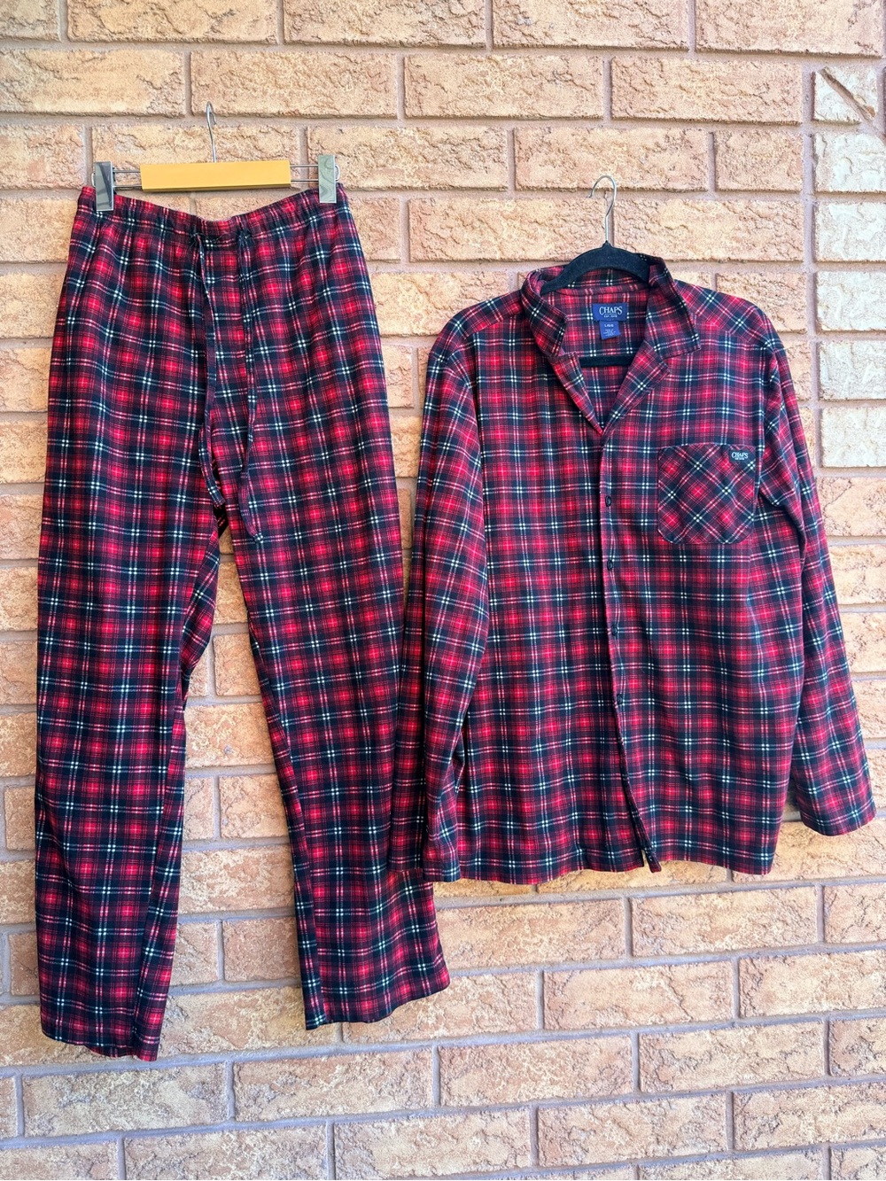 💫4/$25 • Chaps Flannel Plaid 2 Piece PJ Set